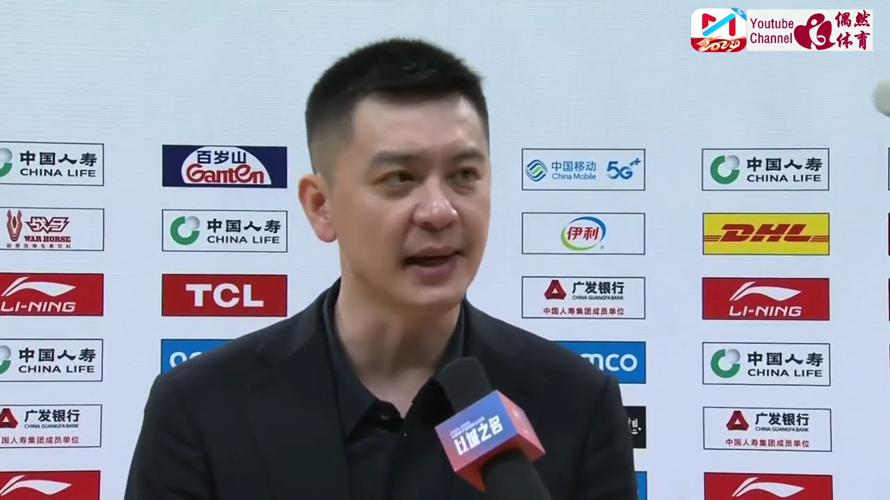 年轻球员奋