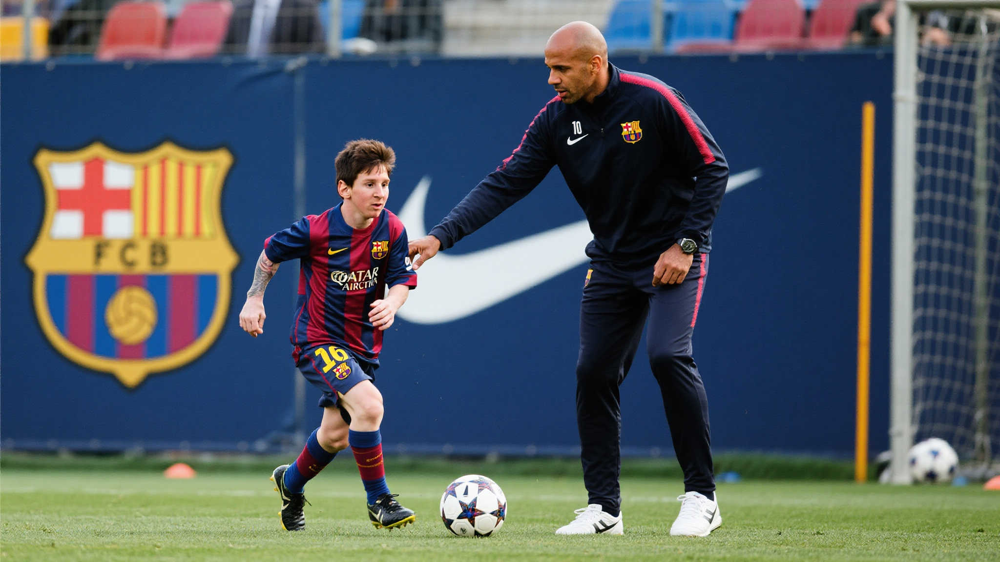 歐洲杯1／8決賽威爾士0-4丹麥 多爾貝裏梅開二度貝爾啞火.